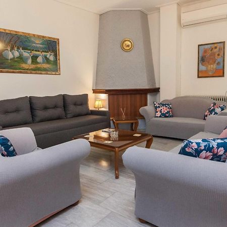 Classical 2 Bd Beauty Apt In Peaceful Chalandri เอเธนส์ ภายนอก รูปภาพ