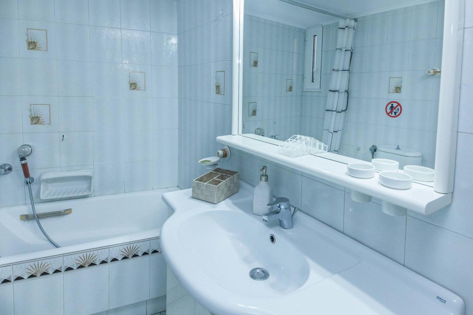 Classical 2 Bd Beauty Apt In Peaceful Chalandri เอเธนส์ ภายนอก รูปภาพ