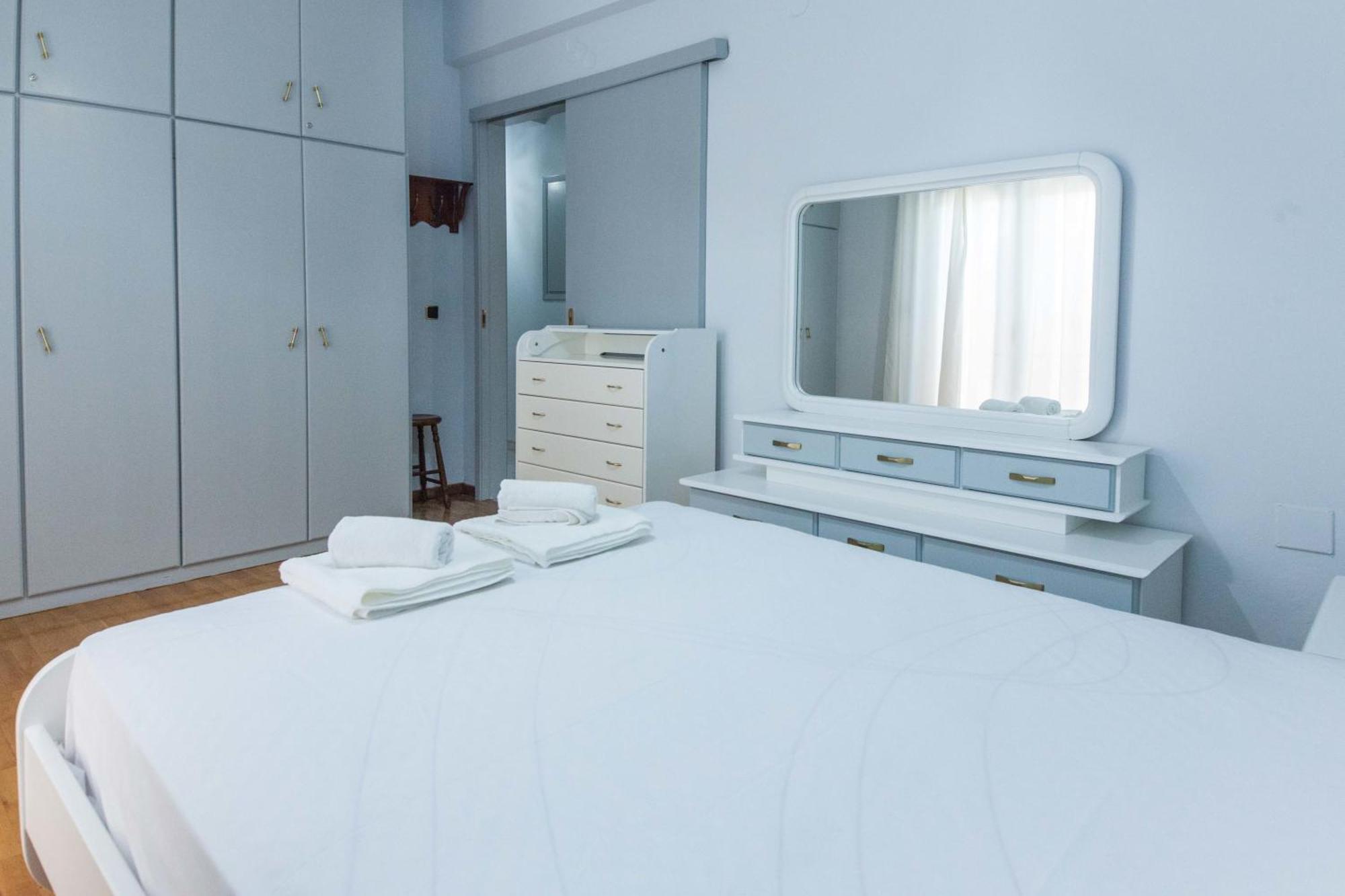Classical 2 Bd Beauty Apt In Peaceful Chalandri เอเธนส์ ภายนอก รูปภาพ
